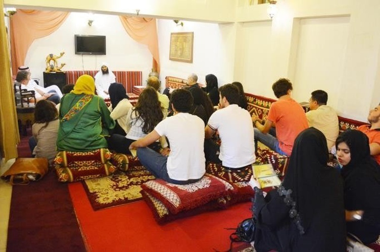 Open house discussions with islamic scholars on ramadan at barjeel al arab arabian courtyard hotel & spa bur dubaï Open house discussions with islamic scholars on ramadan at barjeel al arab arabian courtyard hotel & spa bur dubaï