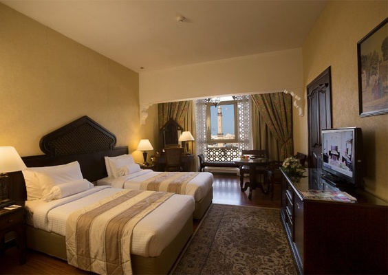Chambre exécutive Arabian Courtyard Hotel & Spa Bur Dubaï Chambre exécutive Arabian Courtyard Hotel & Spa Bur Dubaï