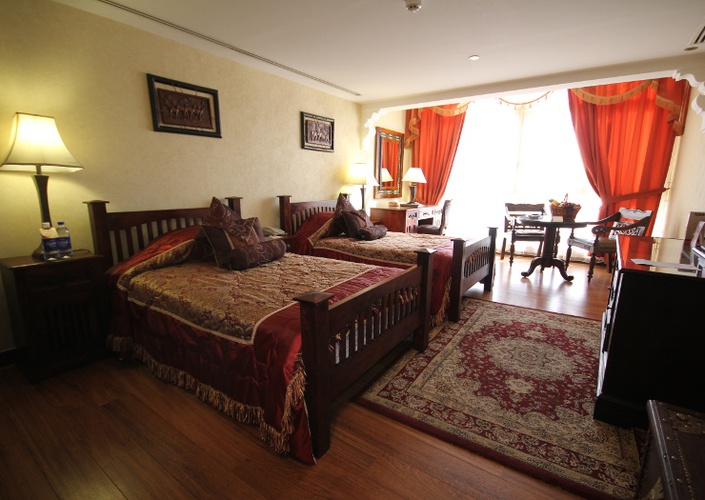 GRANDES SUITES Arabian Courtyard Hotel & Spa Bur Dubaï GRANDES SUITES Arabian Courtyard Hotel & Spa Bur Dubaï