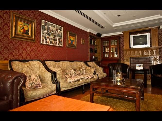 Anglais pub sherlock holmes Arabian Courtyard Hotel & Spa Bur Dubaï
