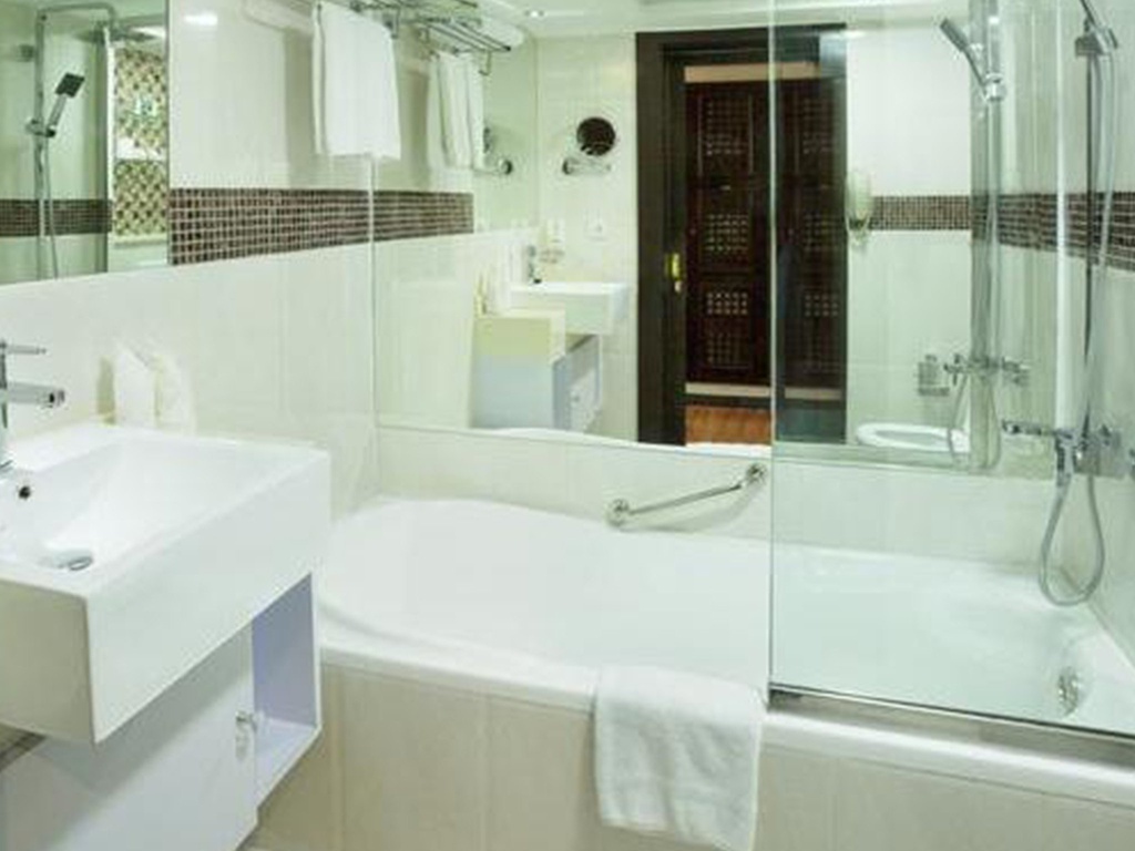 Salle de bains Arabian Courtyard Hotel & Spa Bur Dubaï